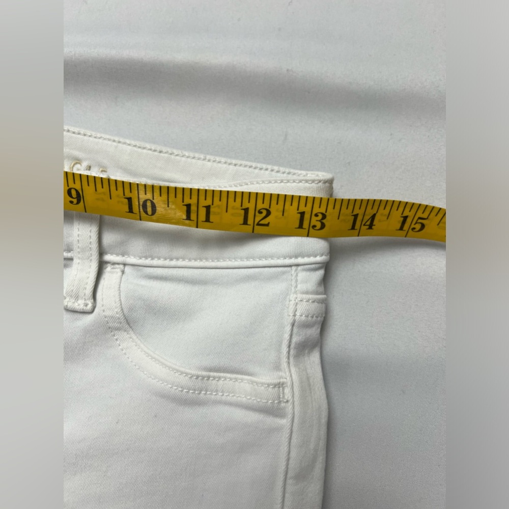 American Eagle Hi-Rise Distressed Cropped Skinny White Cropped Denim Jeans - Picture 8 of 16